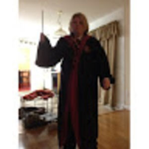 Meet your Posher, Dana